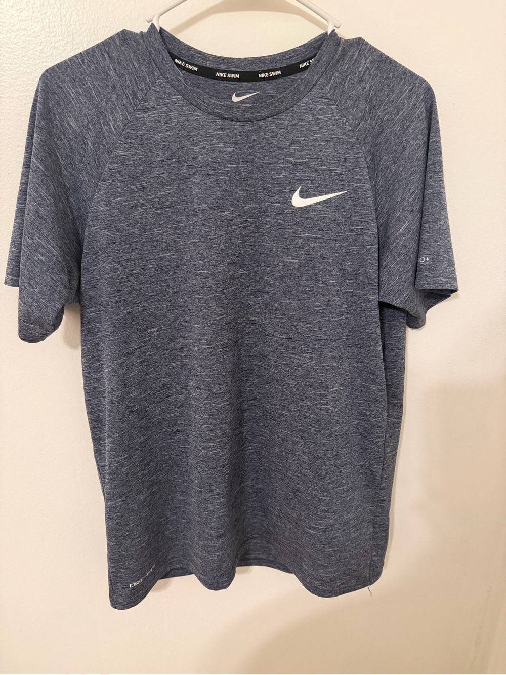 Nike Short Sleeve Heathered Navy Blue Athletic Tee with White Swoosh